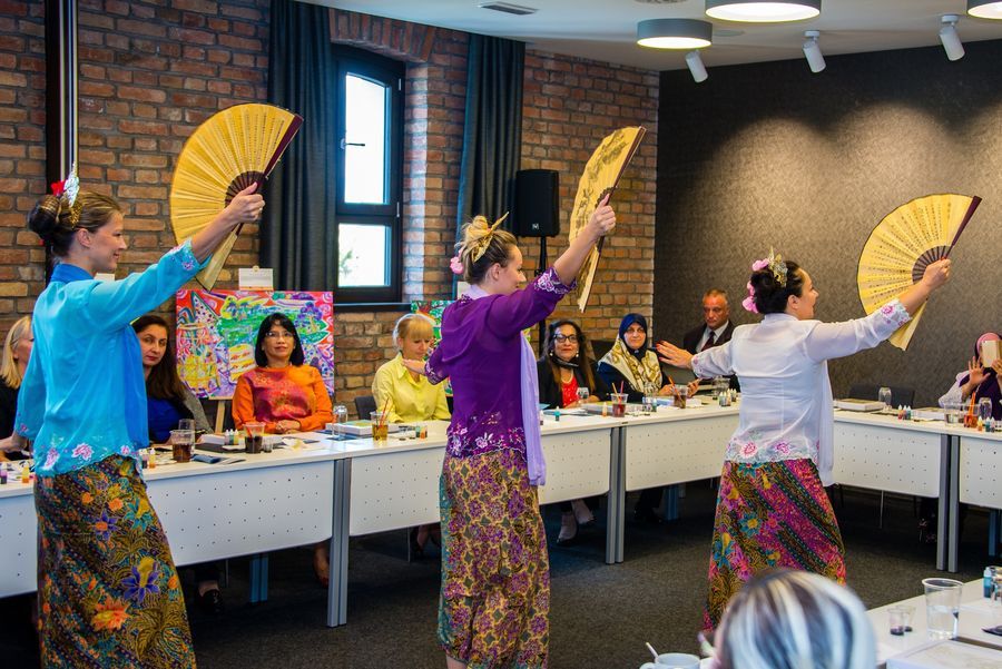 Colours of Malaysia 2018: Traditional art of Malaysian Batik - News