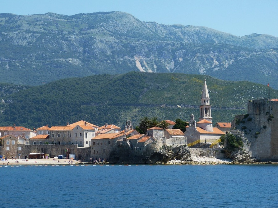 Šta smeta turistima na crnogorskim plažama?