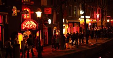 Amsterdam: Zabranjuju se turistički obilasci ulice 