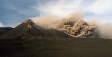 Proradio vulkan Etna na Siciliji