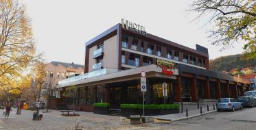 Otvoren renovirani hotel Hammeum u Prokuplju (FOTO)