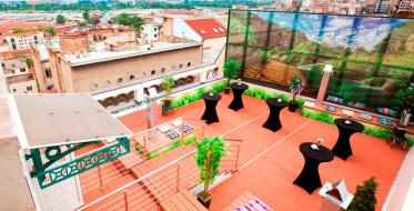 Na krovu hotela Prag otvorena letnja terasa