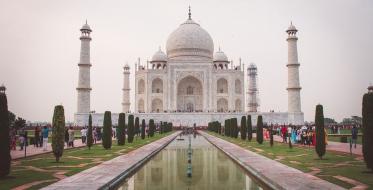 Uspostavljena besplatna telefonska linija za pomoć stranim turistima u Indiji