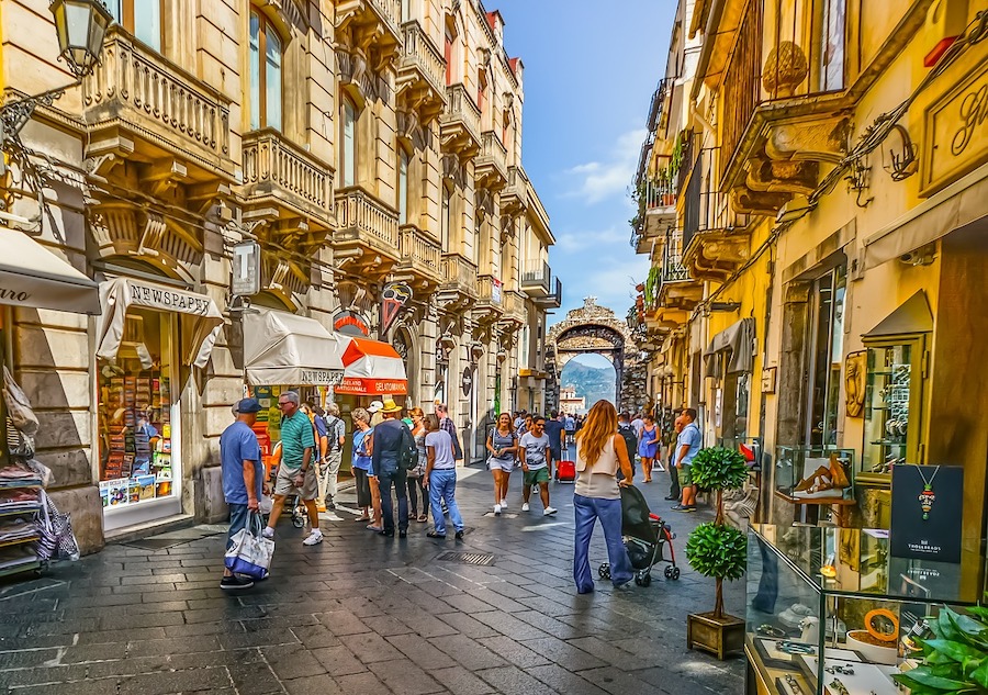 Sicilija turistima plaća pola avionske, trećinu hotelskog računa i sve karte za muzeje i znamenitosti